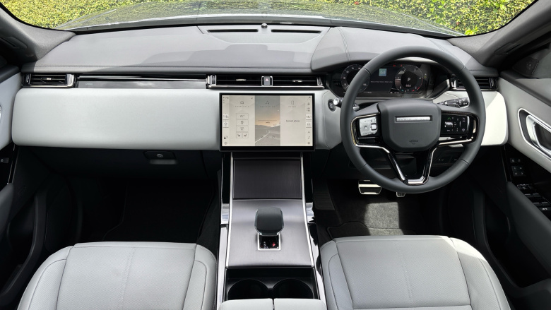 Land Rover Range Rover Velar 2.0 D200 MHEV Dynamic SE 5dr Auto Diesel Estate